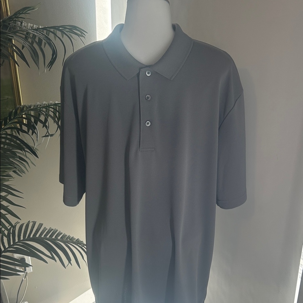 Grand Slam Gray Button-Down Shirt
